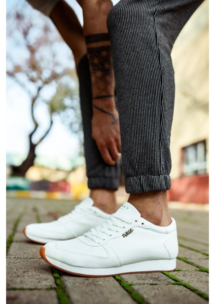 Günlük Beyaz Deri Erkek Sneakers modelleri
