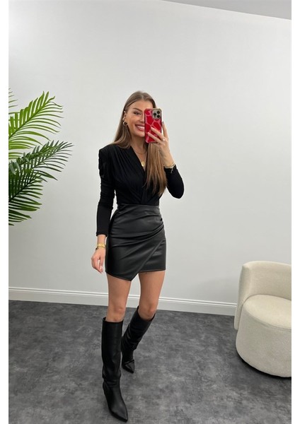 Kadın Deri Görünümlü Siyah Mini Zarf Etek fiyatları