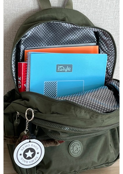 Haki Orta Boy Sırt Çantası Okul Çantası Laptop ve Seyahat Çantası Su Geçirmez Spor Çantası 40X30X15cm fırsatları