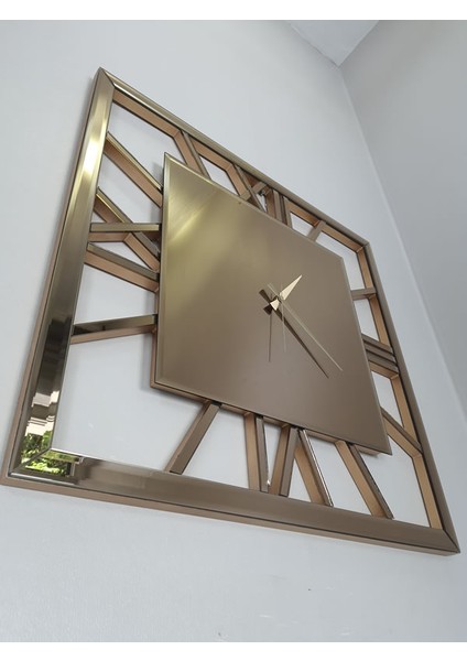 Ayna Denizi Time Golden Model Bronz Renk 70 Cm x 70 Cm Dekoratif Aynalı Duvar Saati