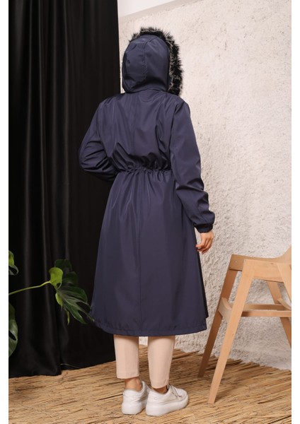 Lacivert Içi Kürklü ve Su Geçirmez Büyük Beden Battal Kadın Kışlık Mont & Kaban fırsatları