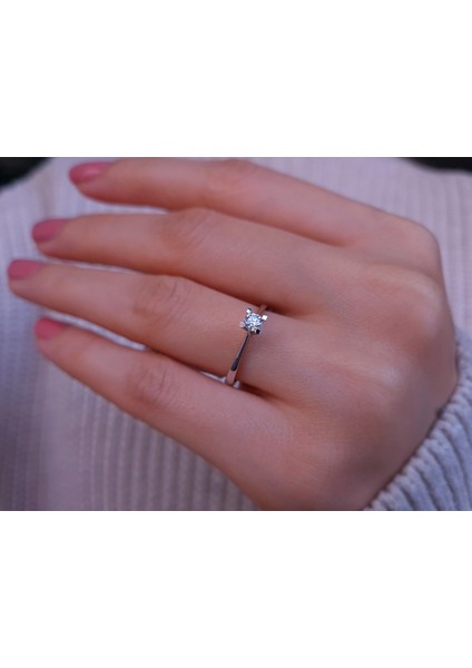 E Renk 0,20 Karat Pırlanta Tektaş Yüzük 0404R0157 indirimleri