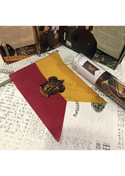 Sihir Dükkanı Gryffindor El Flaması Özel Kesim