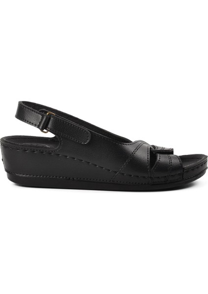 Ayakmod Bento 15.027 Siyah Kadın Dolgu Topuk Sandalet