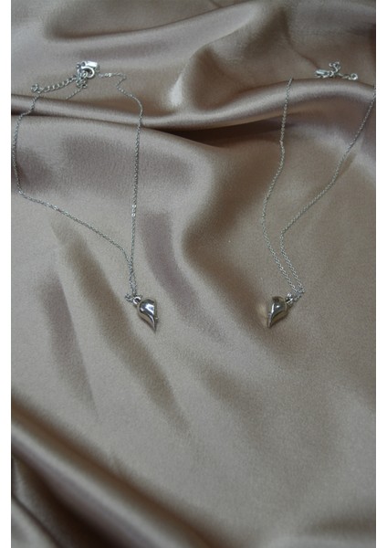 Mıknatıslı Sevgili Çift Kolye Mıknatıslı Kalp Kolye modelleri