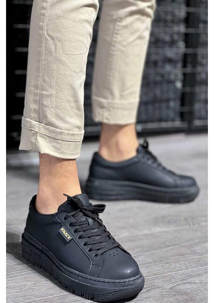 Siyah Deri Bağcıklı Günlük Erkek Ayakkabı modelleri