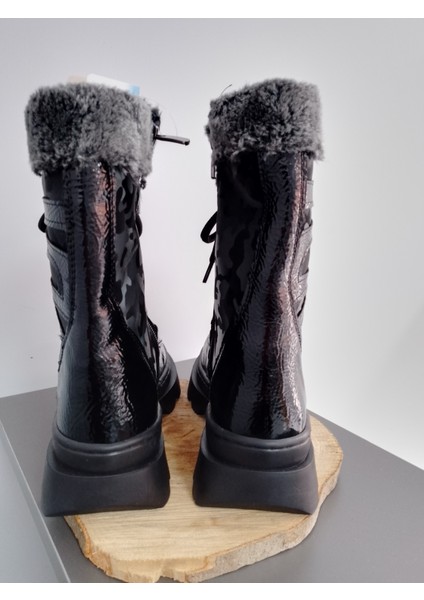 Kız Çocuk Bot fırsatları