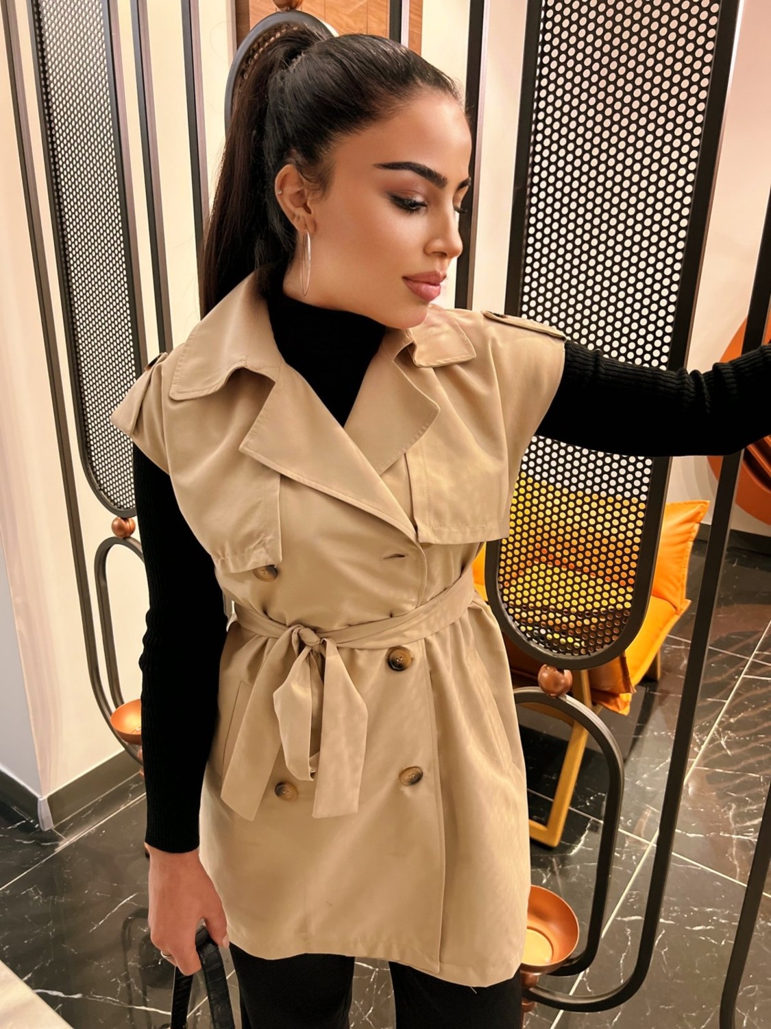 Hakke Camel Beli Kuşaklı Çift Cepli Trençkot görsel 2