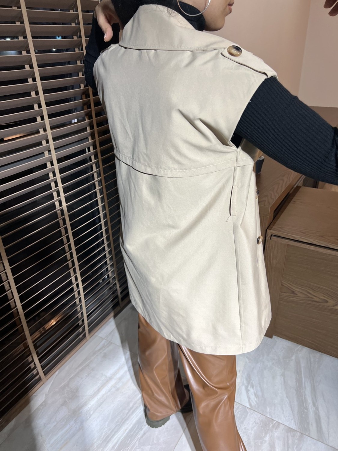 Hakke Camel Beli Kuşaklı Çift Cepli Trençkot görsel 4
