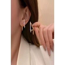 Kadın Küpe Zirkon Taş Vip Kararmaz Küpe