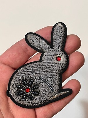 Gönülden Tasarım 9x7 cm Ütü Ile Yapışan Kabartma Boncuklu Tavşan Aplik Arma Yama