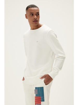 Bad Bear Geofox Crewneck Beyaz Erkek Sweatshirt 22.02.12.028-C04