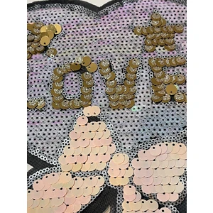 Gönülden Tasarım 22X21 cm Pul Payetli Kalp Fiyonk Aplike Arma Yama Dikiş Aksesuarı