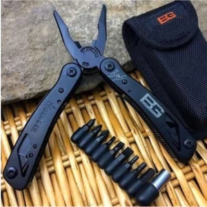 Bear Grylls Çok Fonksiyonlu Pense Özel Kılıf ve Takımı ile Birlikte