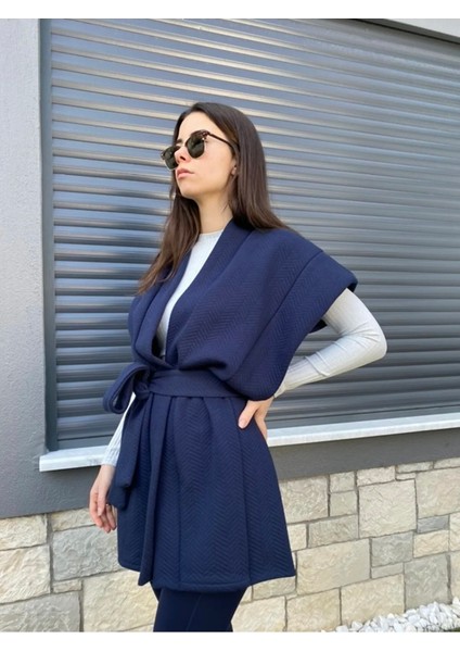 Yumuşak Dokulu Kapitone Kalın Ovre Yelek Kimono