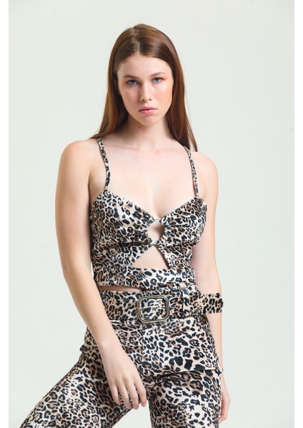 Önü Metal Halkalı Askılı Leopar Kadife Bustiyer | BUST34575 Leopar Desenli modelleri