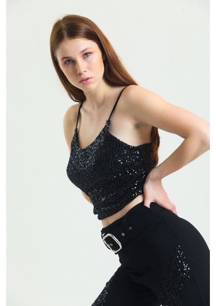 Astarli Croptop Askili BUSTIYER_BUS32491 fırsatları