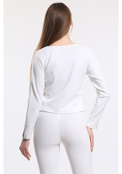 Ön ve Kollar Taşlı Scuba Krep Bluz | BLZ34186
