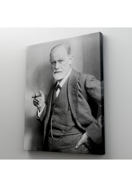 Doğaltercih Sigmund Freud Elinde Puro ile Siyah Beyaz Fotoğrafı Kanvas Tablo