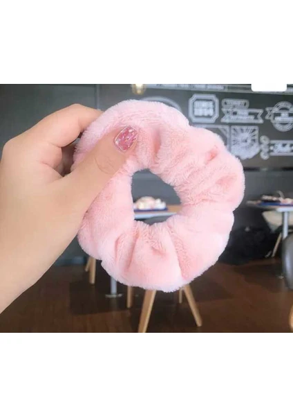 Elvinege Aksesuar Pembe Peluş Simit Toka Lüx Ithal Tavşan Tüyü - Simit Toka - Scrunchie