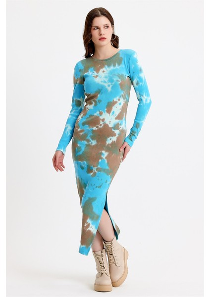 Mavi Batik Yıkamalı Yırtmaçlı Örme Elbise