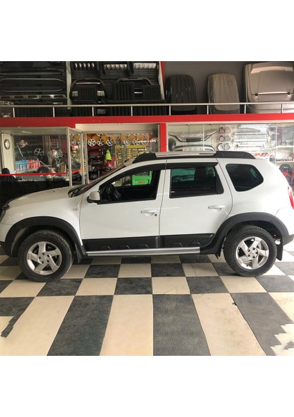 Dacia Duster Çamurluk Dodik 8 Parça 2010-2017 Arası Uyumlu