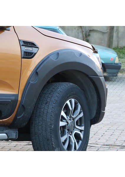 Ford Ranger Xlt Çamurluk Dodik Set Abs 7 Prç 2019 ve Sonrası Uyumlu