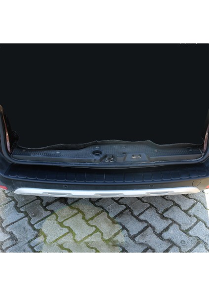 Dacia Dokker Arka Tampon Eşiği Mat Siyah 2013 ve Sonrası Uyumlu fırsatları
