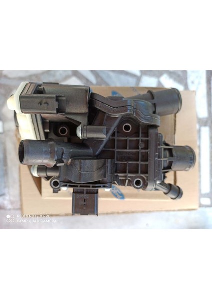 Mondeo 1.5 Tdcı Euro 6 Motor Termostat Yuvası Komple DS7Q 8A586 Ab