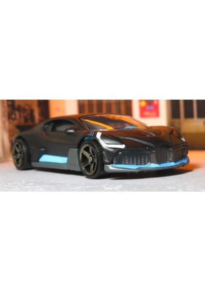 Koleksiyon Metal Model Araba 2018 Bugatti Divo