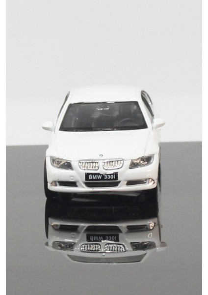 Bmw 330 I Model Çek Bırak Araba 11 cm Beyaz modelleri