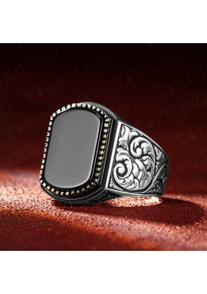 925 Ayar Gümüş Kalem Işlemeli Siyah Oniks Taşlı Erkek Yüzük