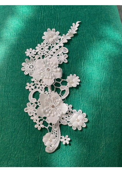 24X10 cm Zirkon Taşlı Nakış Işlemeli Güllü Beyaz Güpür Aplik Arma Yama