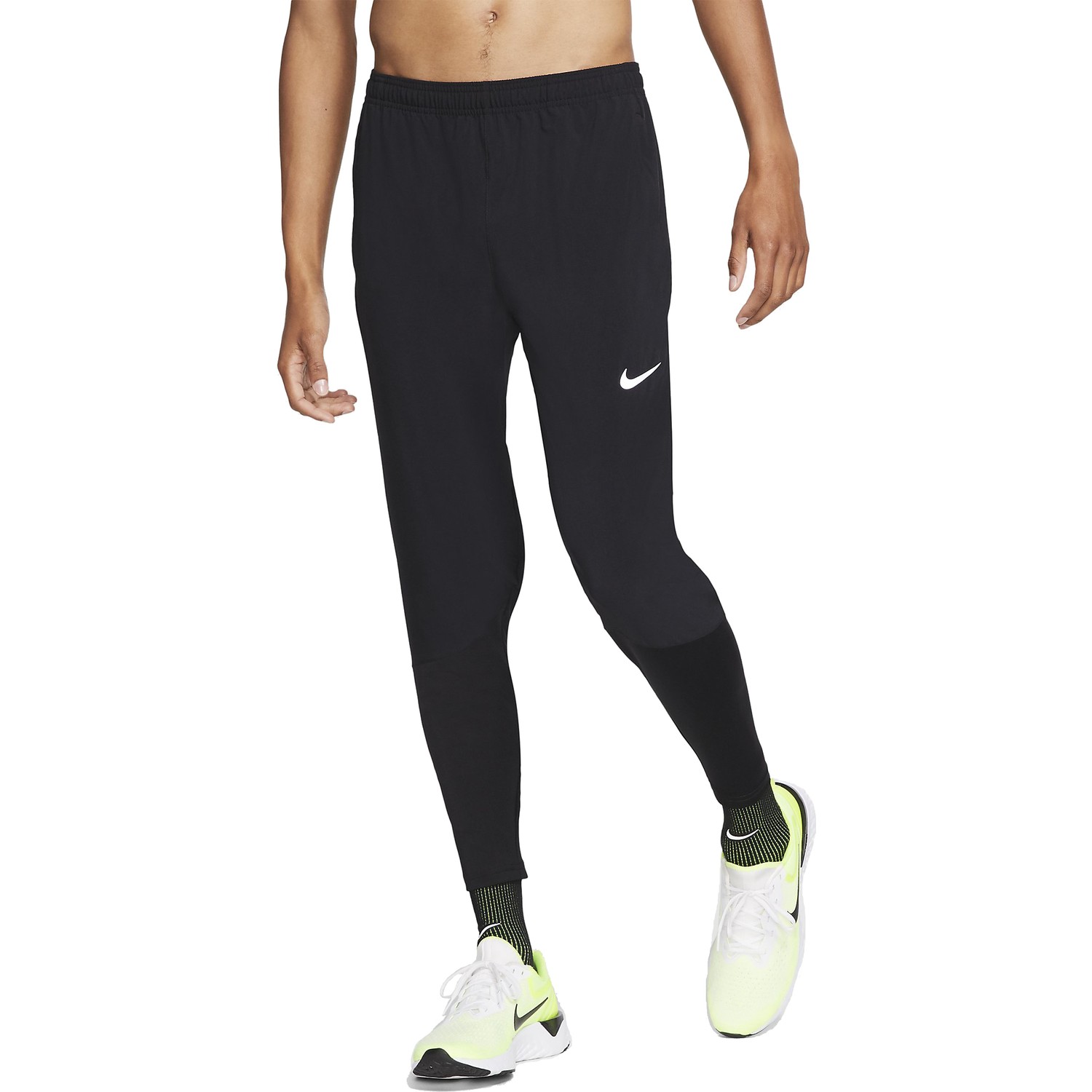 nike phenom essential