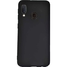 Case 4U Samsung Galaxy A20E Kılıf Klasik Mat Renkli Yumuşak Premier Silikon + Cam Ekran Koruyucu Siyah