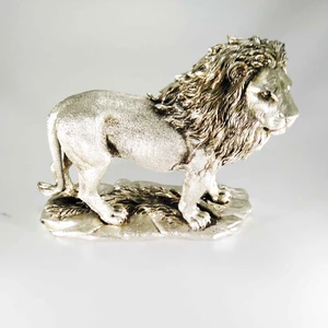 Emorfo Home Aslan Heykeli Biblo