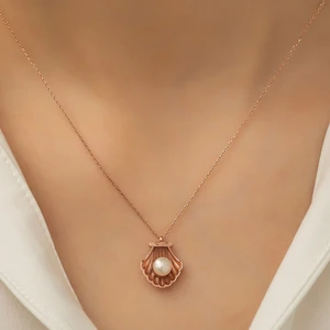 Papatya Silver Inci Taşlı Deniz Kabuğu Gümüş Kolye