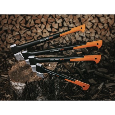 Fiskars X21 - L 3D Hache à fendre 71cm - 1,6kg (1015642