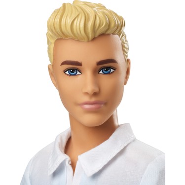 Barbie Ken Fashionistas Bebek Mavi Beyaz Tisortlu Beyaz Fiyati