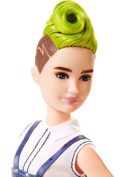 Fashionistas Bebek ve Aksesuarları Yeşil Mohawk Saçlı FXL57 modelleri