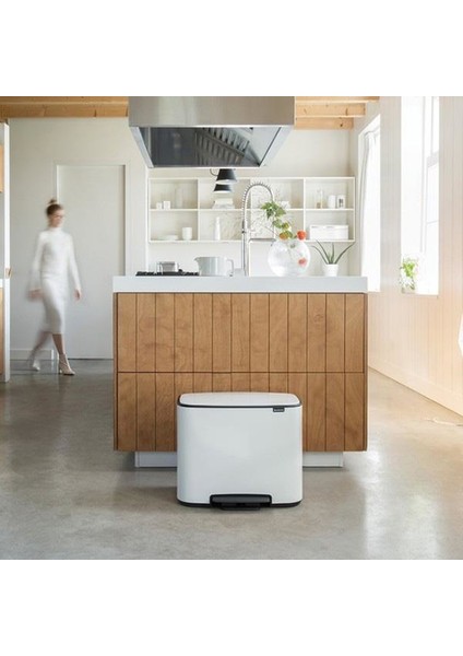 Bo Pedallı Çöp Kutusu Beyaz 36 lt fırsatları