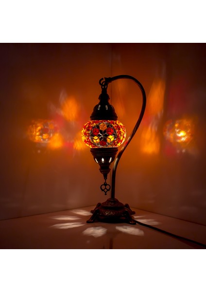 Osmanlı Dekoratif Otantik Masa Lambası fiyatları
