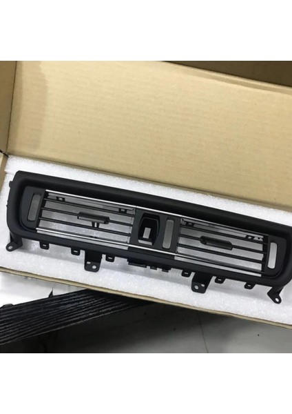 BMW F10 Orta Havalandırma Izgara Nikelajlı 64229166885 modelleri