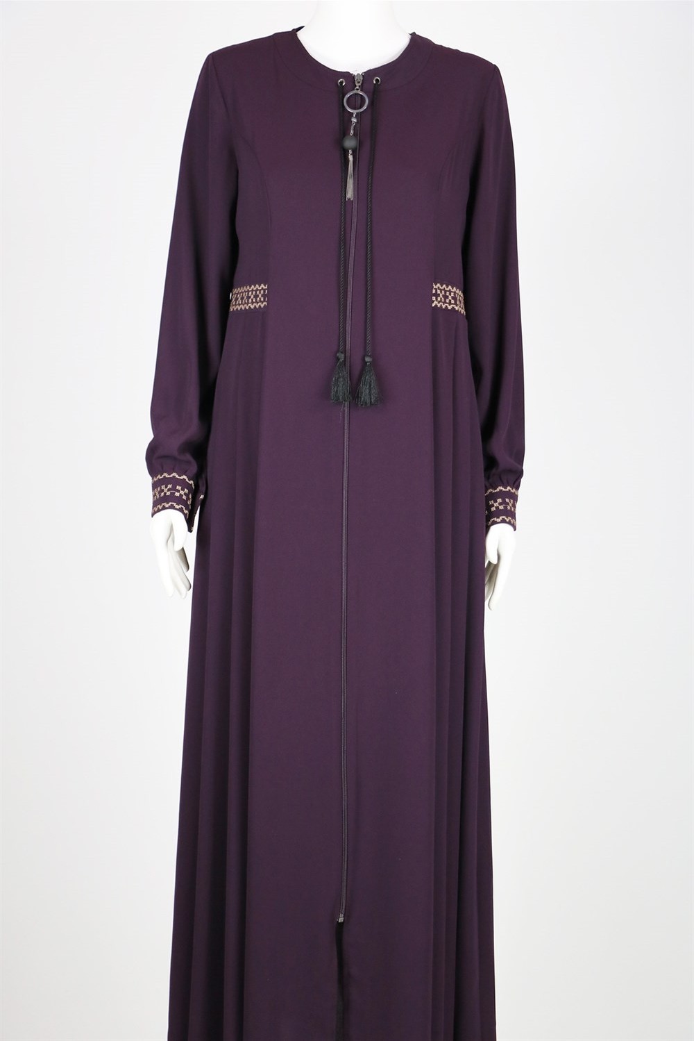 Göktepe Beli ve Kolları Nakışlı Ferace