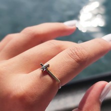 Fasek Gold Ufuk Çizgisi Şans Totemi Ince Minimal Tasarım Mistik Topaz Taşlı Baget 925 Ayar Gümüş Yüzük