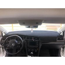 Lee Willson Volkswagen Golf 7 Modellerine Uygun Torpido Koruma Halısı Siyah Kenar Renk Siyah