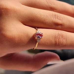 Fasek Gold Gümüş Yüzük - 1.05Karat Zultanit Tria Fantezi Gümüş Yüzük-Tria 925 Ayar Gümüş Evlilik Teklifi Yüzüğü