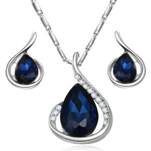 Swarovski Taşlı, Altın Kaplama Gümüş Takı Seti, Ahşap Kutui Çerisinde 14 Şubat Sevgililergünü