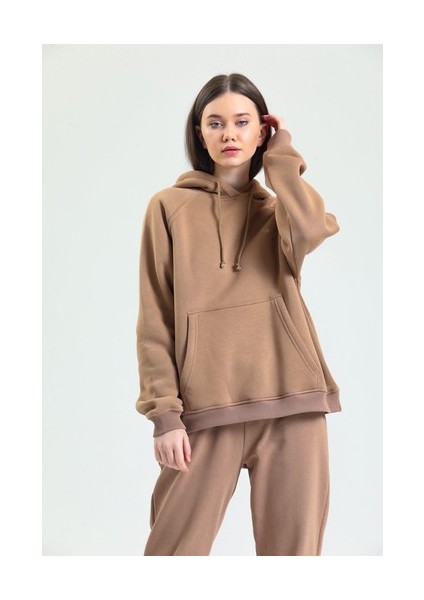 Kapüşonlu Nakış Detaylı Sweatshirt
