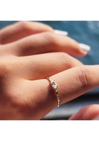 Gümüş Yüzük - Minimal Oval Swaroski Taşlı Gümüş Yüzük-Oval Taşlı 925 Ayar Eskitme Tektaş Gümüş Yüzük